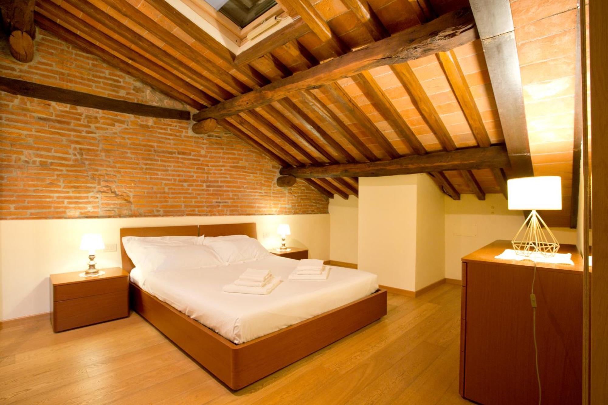 Casa San Girolamo Historic Flat With Cosy Terrace In Lucca'S City Centre 외부 사진