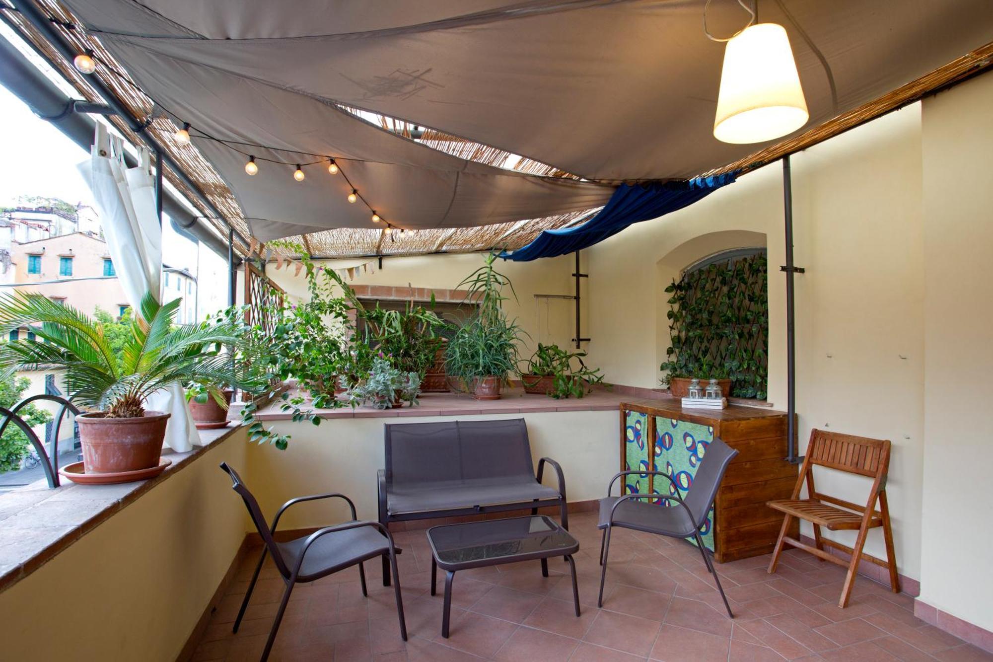 Casa San Girolamo Historic Flat With Cosy Terrace In Lucca'S City Centre 외부 사진