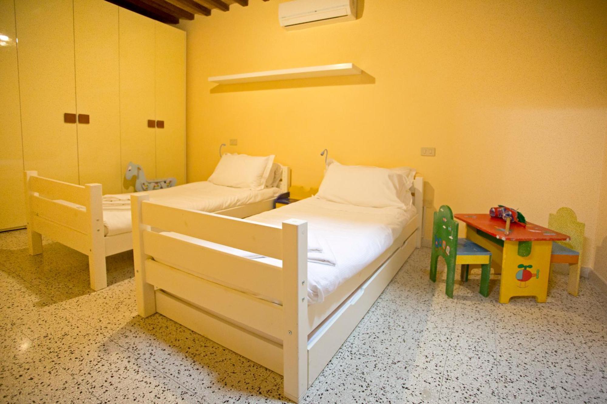 Casa San Girolamo Historic Flat With Cosy Terrace In Lucca'S City Centre 외부 사진